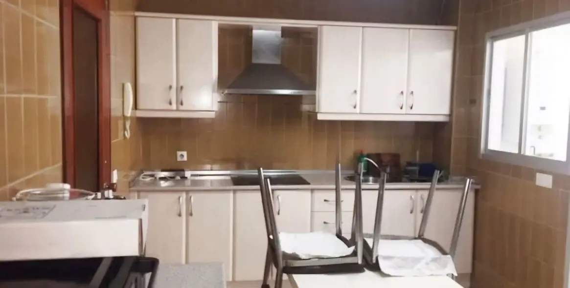 Продажа апартаментов на среднем этаже в Malagueta 9