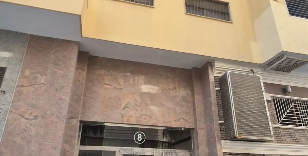 Продажа апартаментов на среднем этаже в Malagueta 15