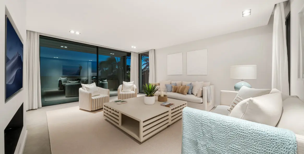 Venta de villa independiente en New Golden Mile 26