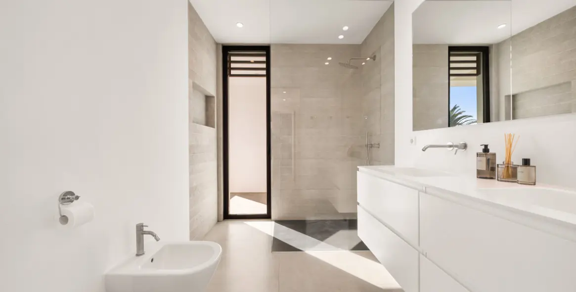 Venta de villa independiente en New Golden Mile 12