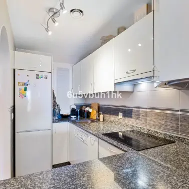 Продажа апартаментов на первом этаже в Benalmadena