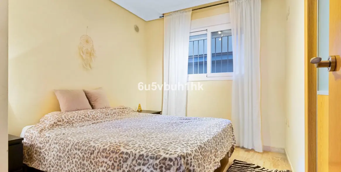 Продажа апартаментов на первом этаже в Benalmadena 10