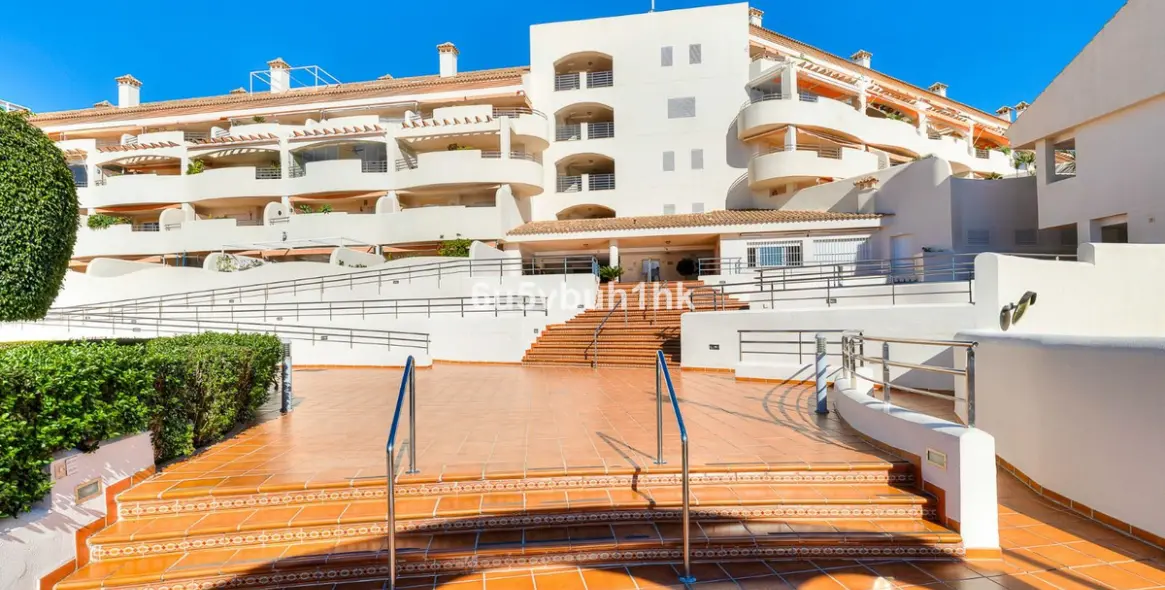 Продажа апартаментов на первом этаже в Benalmadena 16