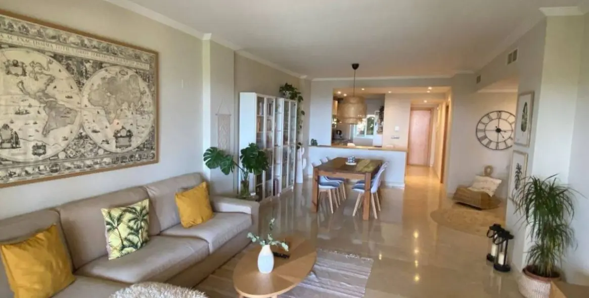 Продажа апартаментов на первом этаже в Estepona 5