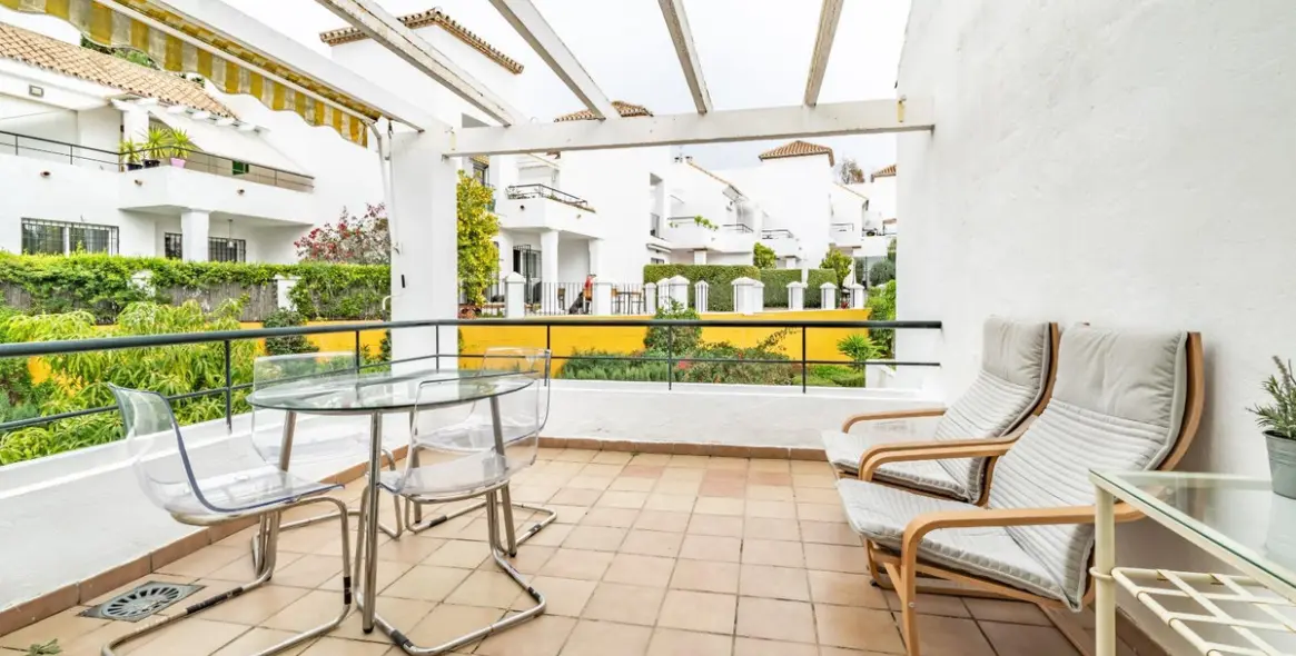 Sale of ground floor apartment in Marbella 4