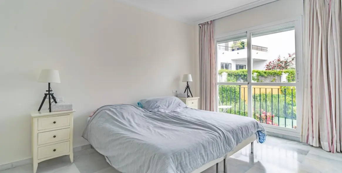 Sale of ground floor apartment in Marbella 7