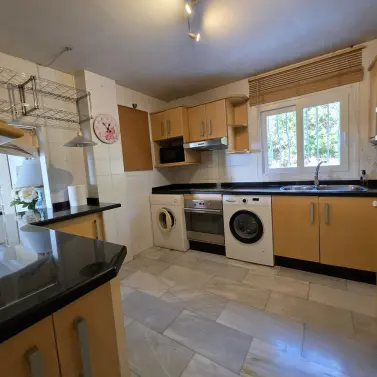 Sale of middle floor apartment in La Mairena