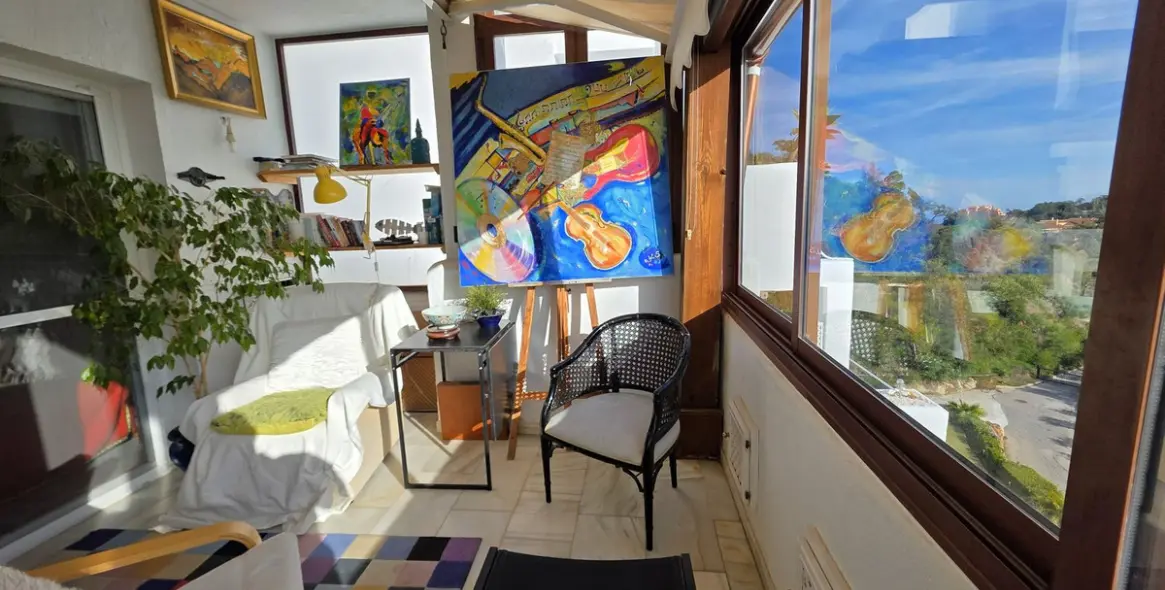 Продажа апартаментов на среднем этаже в La Mairena 21