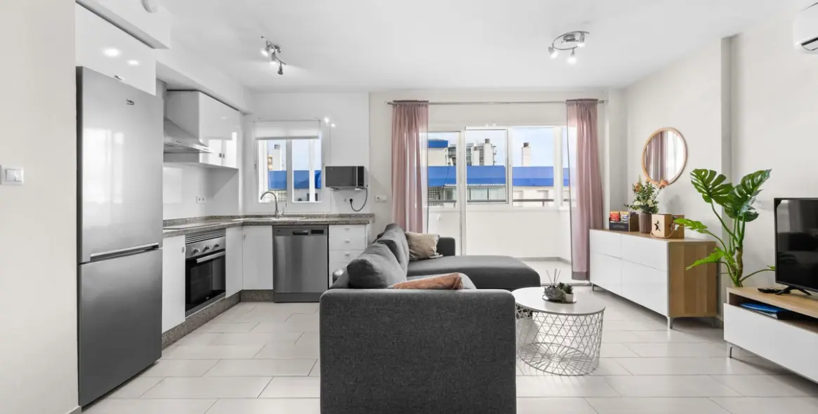 Sale of penthouse in Benalmadena 3