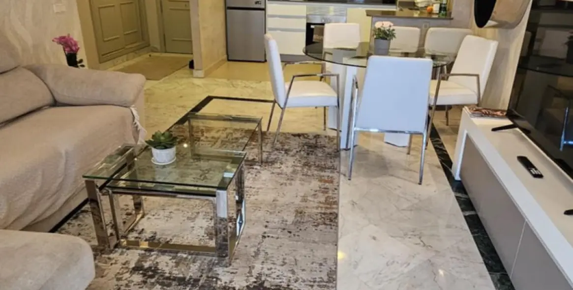 Продажа апартаментов на среднем этаже в Puerto Banús 3