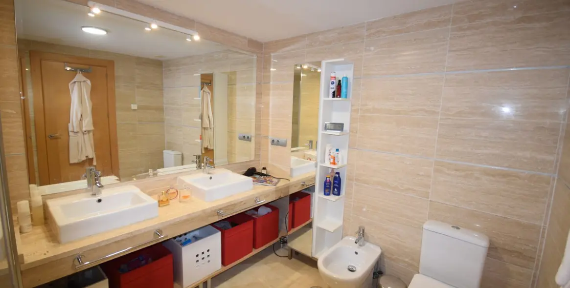 Продажа пентхауса в Benahavís 15