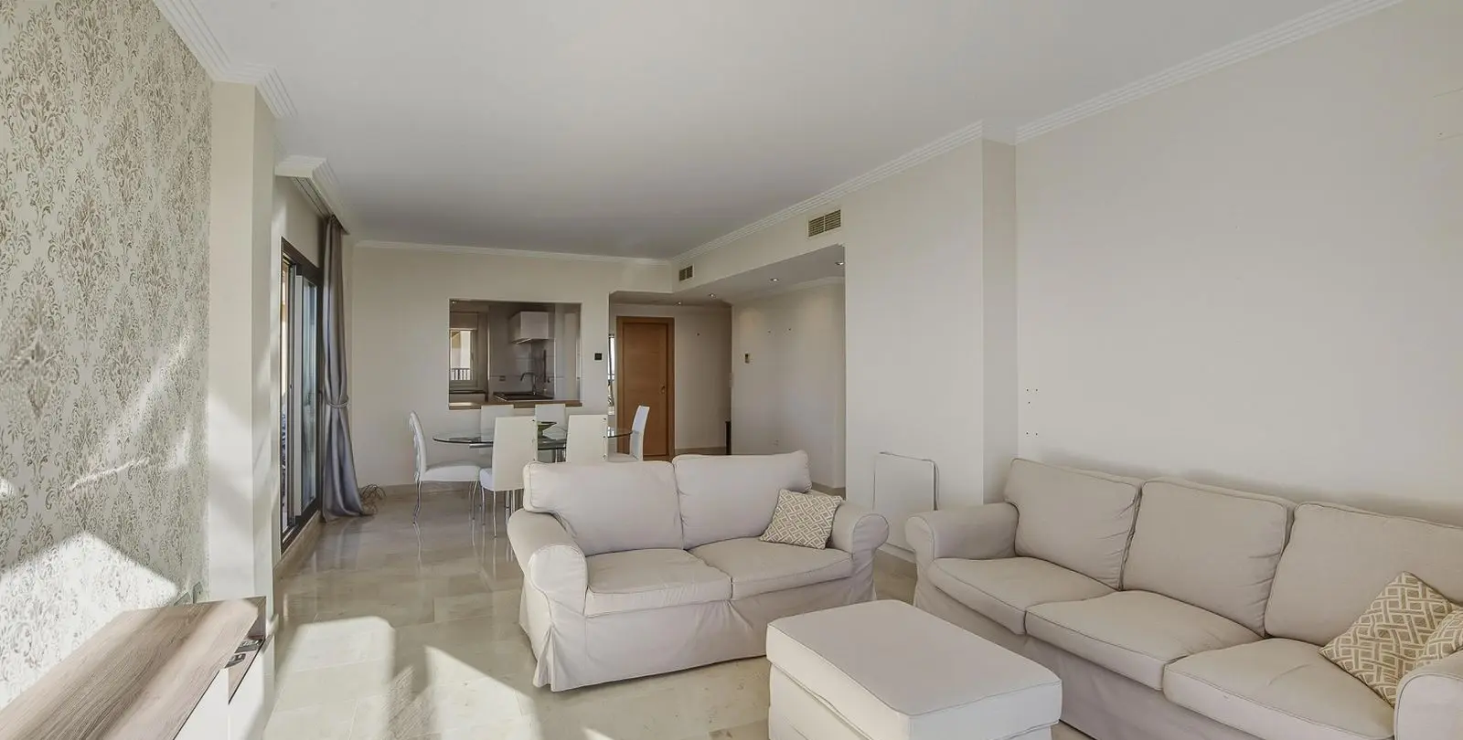 Sale of penthouse in Benahavís 5