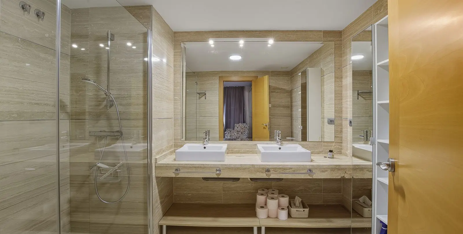 Sale of penthouse in Benahavís 7