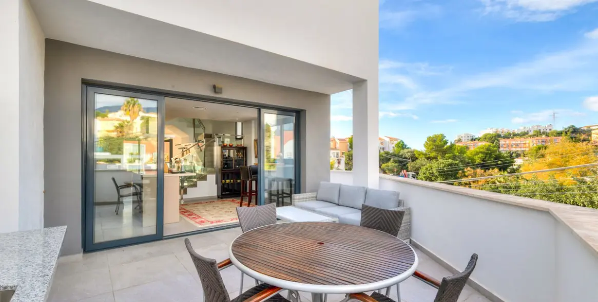 Sale of townhouse in Torreblanca 8
