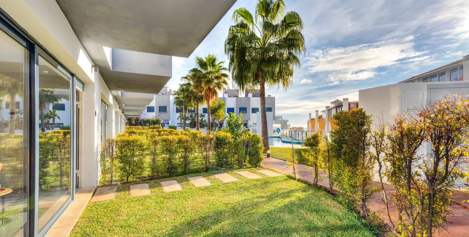 Sale of townhouse in Torreblanca 11