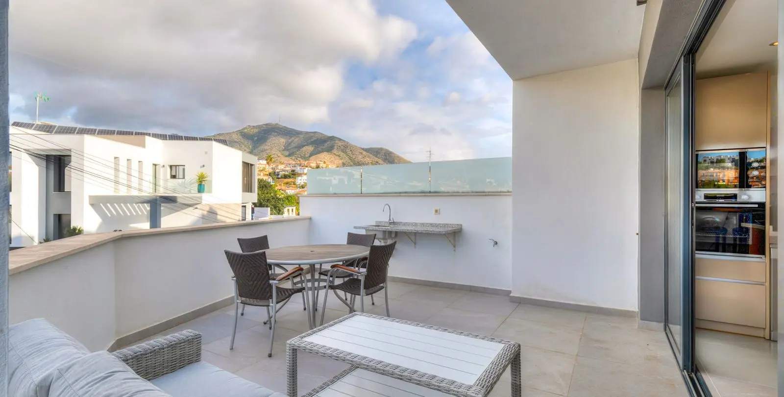 Sale of townhouse in Torreblanca 12