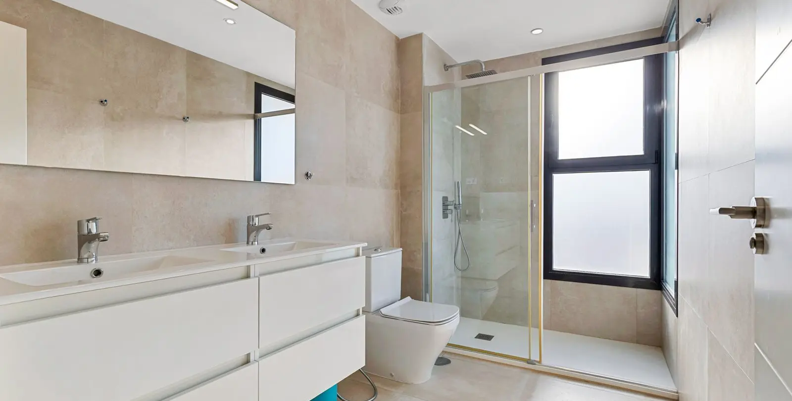 Sale of townhouse in Torreblanca 17