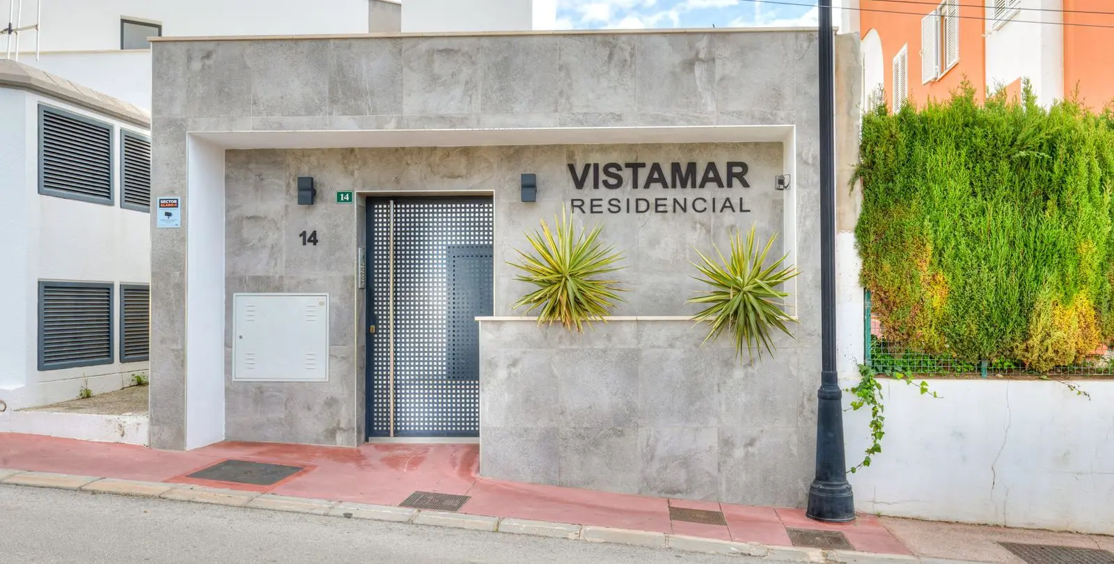 Sale of townhouse in Torreblanca 40