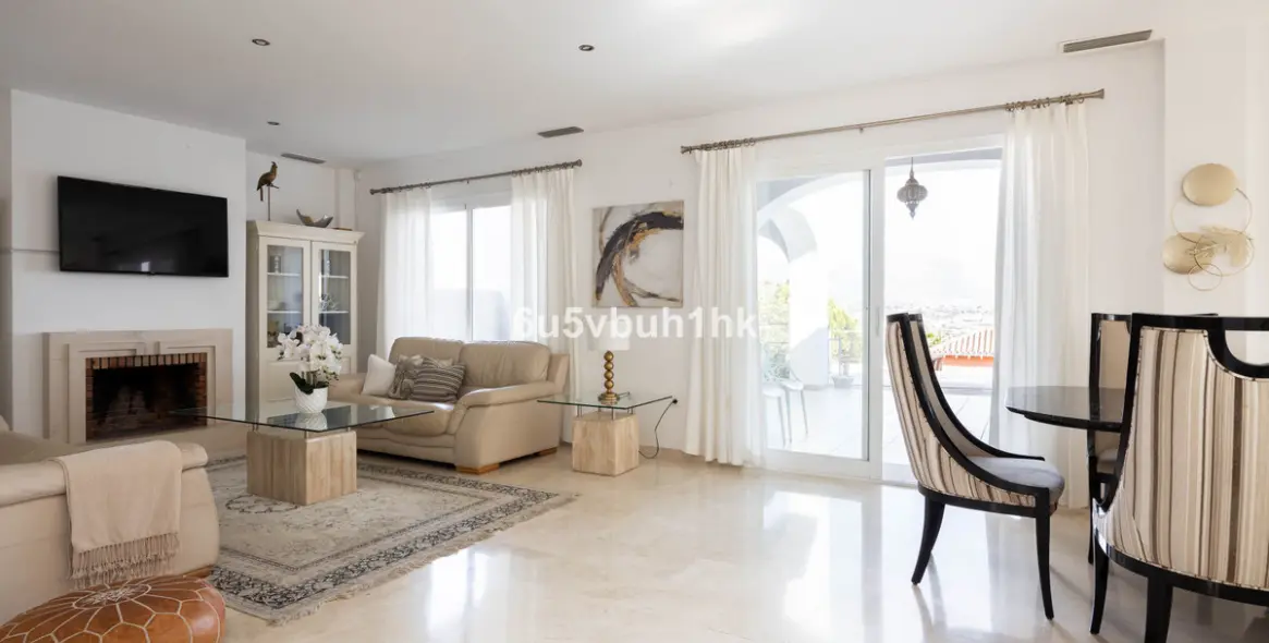 Sale of townhouse in Mijas 10