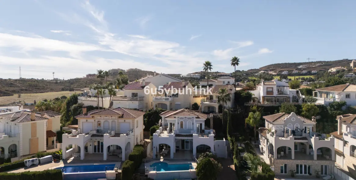 Sale of townhouse in Mijas 30