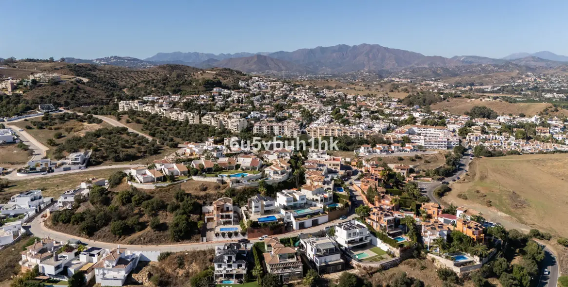 Sale of townhouse in Mijas 50