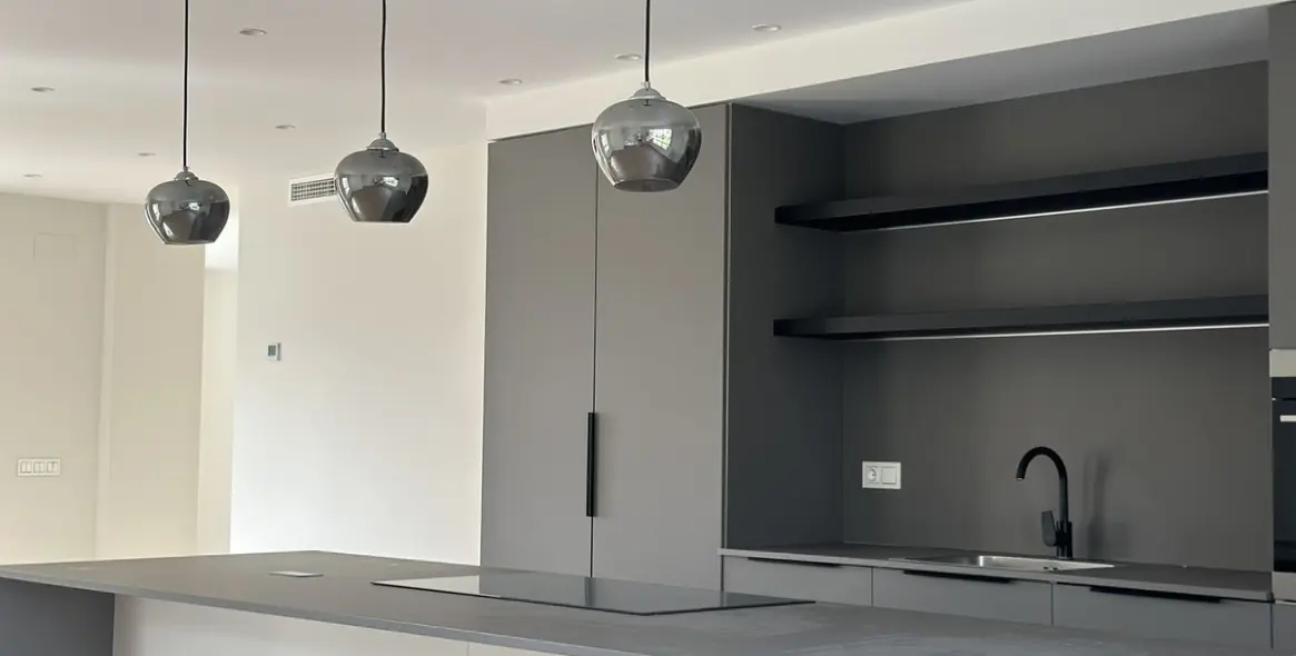 Sale of duplex in San Pedro de Alcántara 3