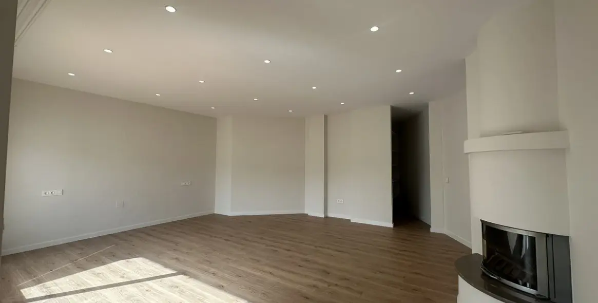 Sale of duplex in San Pedro de Alcántara 35