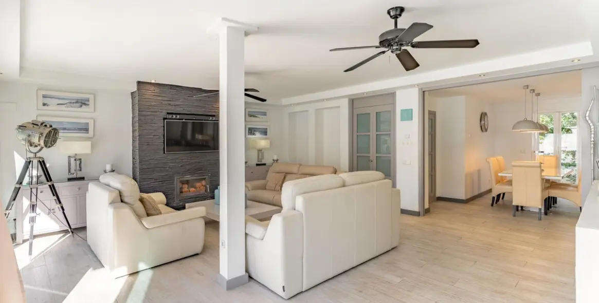 Продажа  отдельно стоящей виллы в Estepona 8