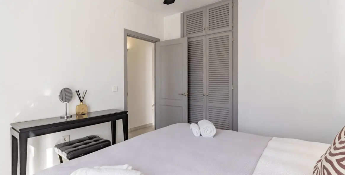 Продажа  отдельно стоящей виллы в Estepona 16