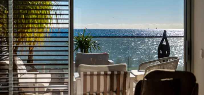 Продажа  отдельно стоящей виллы в Estepona 2