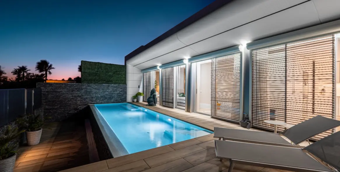 Продажа  отдельно стоящей виллы в Estepona 42