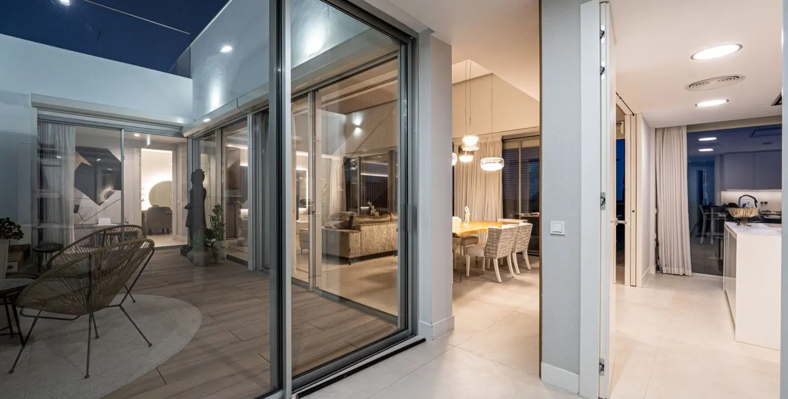 Sale of detached villa in Estepona 54