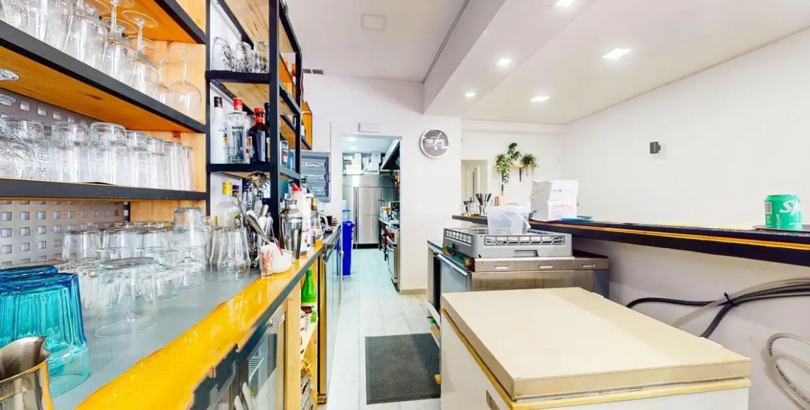 Sale of bar in Benalmadena Costa 15