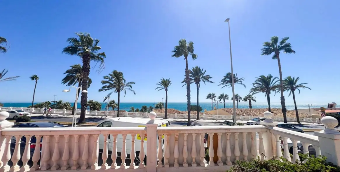 Sale of bar in Benalmadena Costa 34