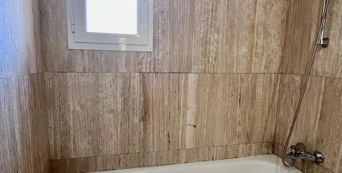 Sale of penthouse duplex in Elviria 16