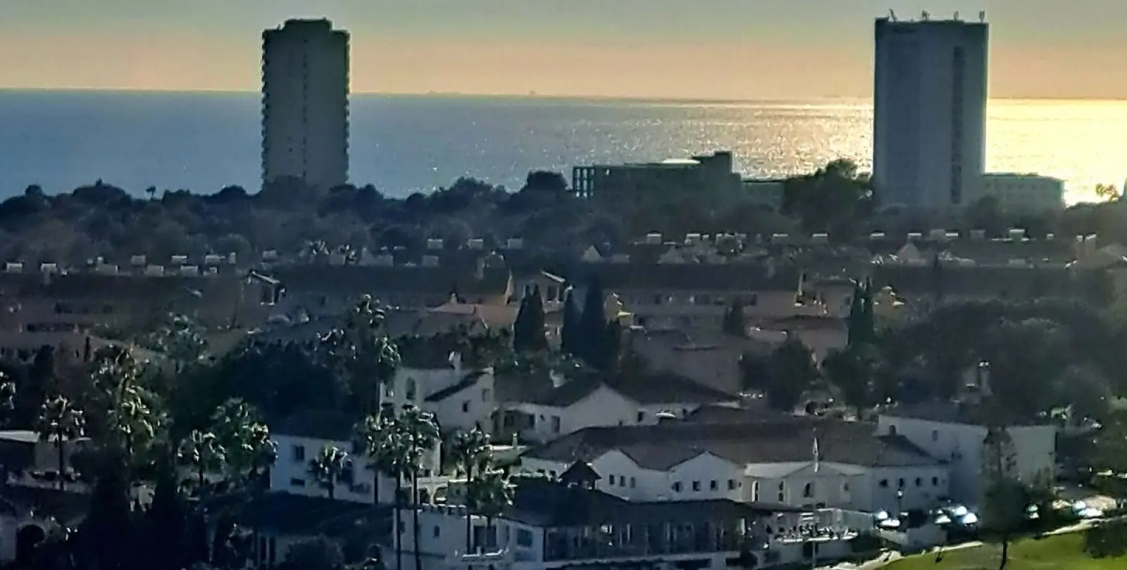 Sale of penthouse duplex in Elviria 4