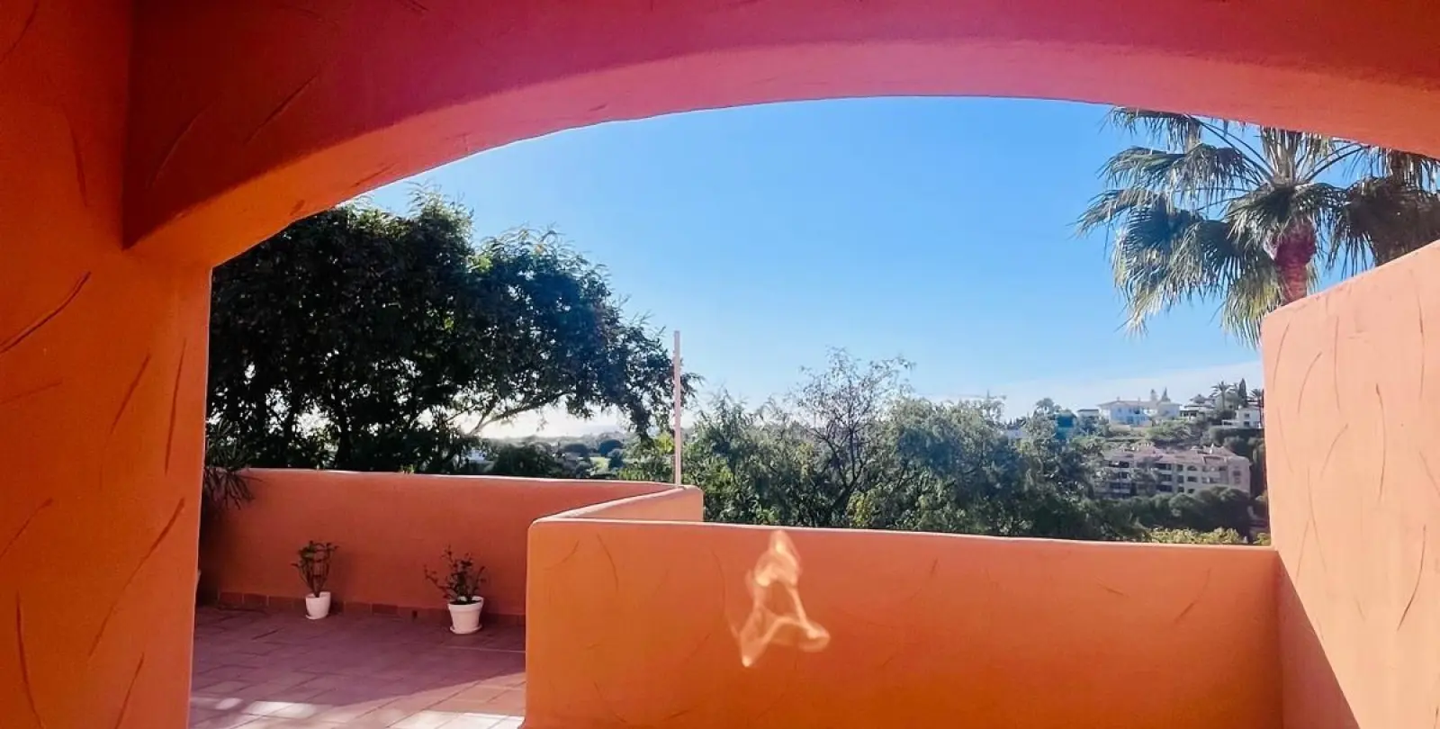 Sale of penthouse duplex in Elviria 8