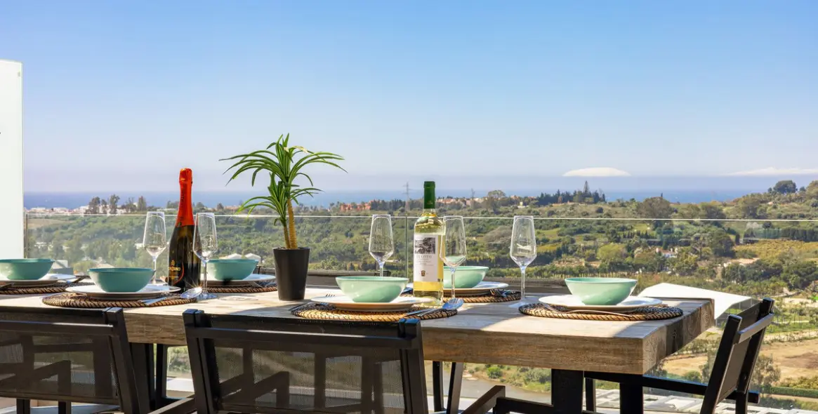 Продажа двухуровневого пентхауса в Cancelada 2