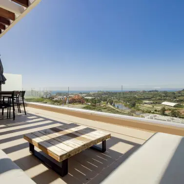 Продажа двухуровневого пентхауса в Cancelada