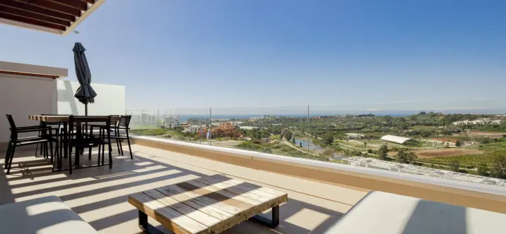 Продажа двухуровневого пентхауса в Cancelada 3