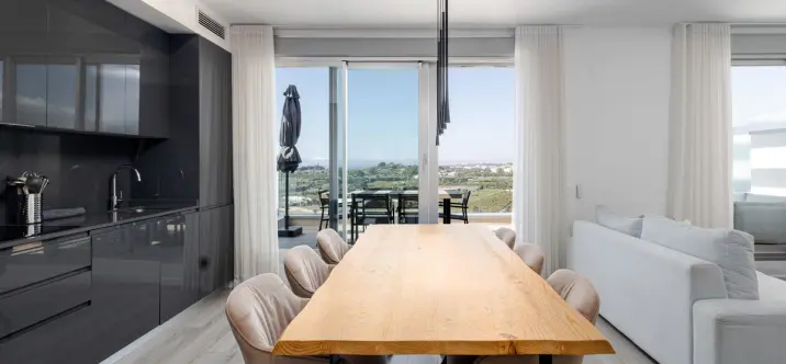 Продажа двухуровневого пентхауса в Cancelada 4