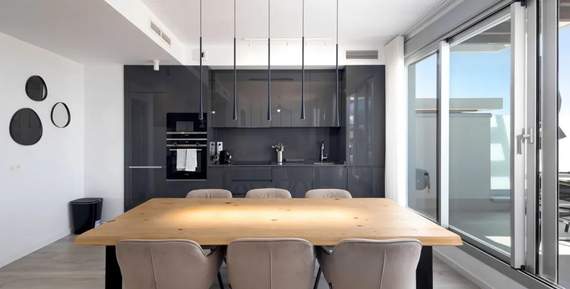 Продажа двухуровневого пентхауса в Cancelada 7