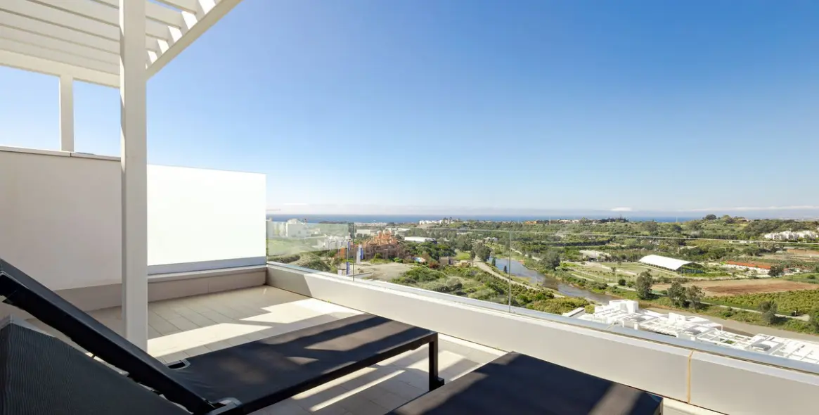 Продажа двухуровневого пентхауса в Cancelada 30