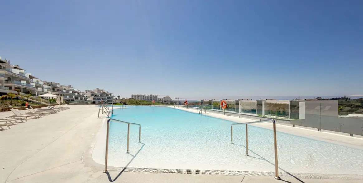 Sale of penthouse duplex in Cancelada 21