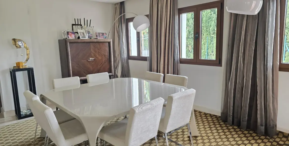 Продажа  отдельно стоящей виллы в Marbella 10