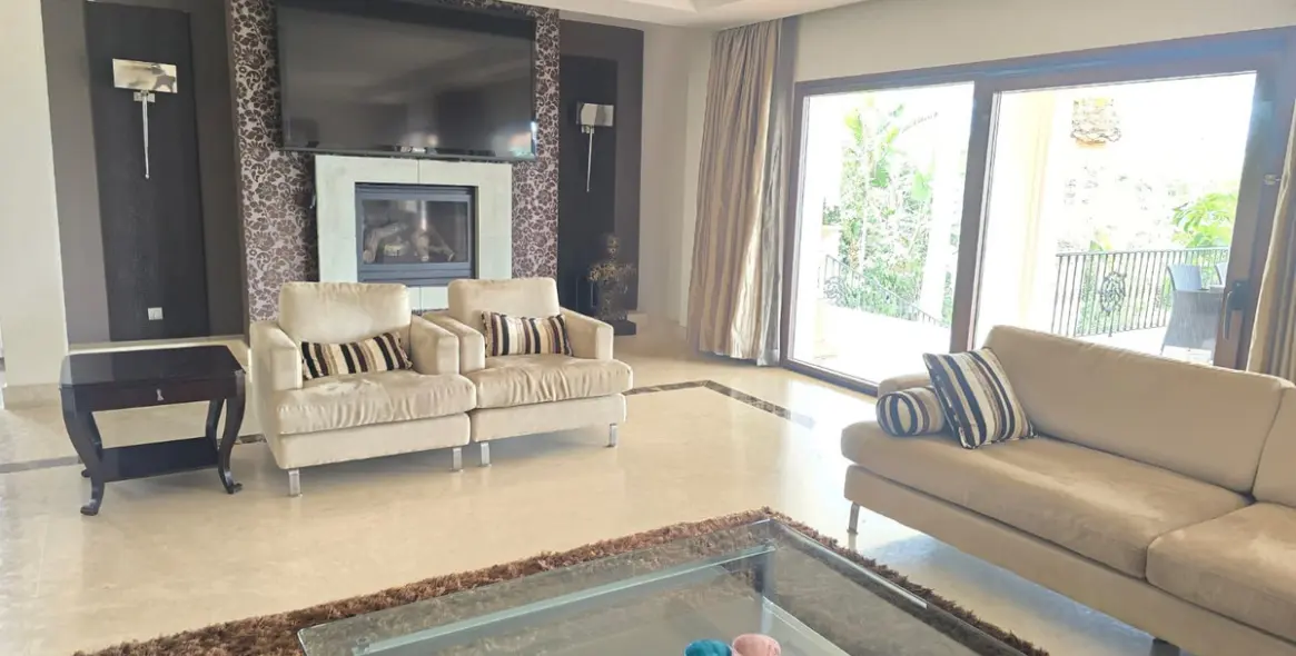 Продажа  отдельно стоящей виллы в Marbella 19