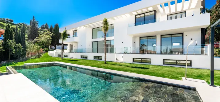 Venta de villa independiente en Benahavís 0