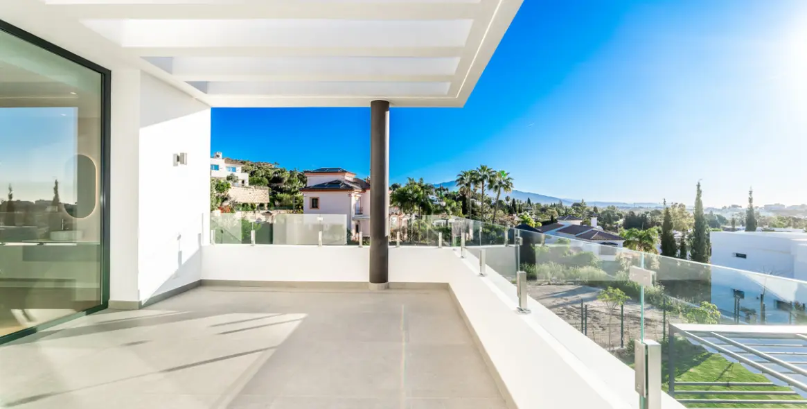 Venta de villa independiente en Benahavís 14