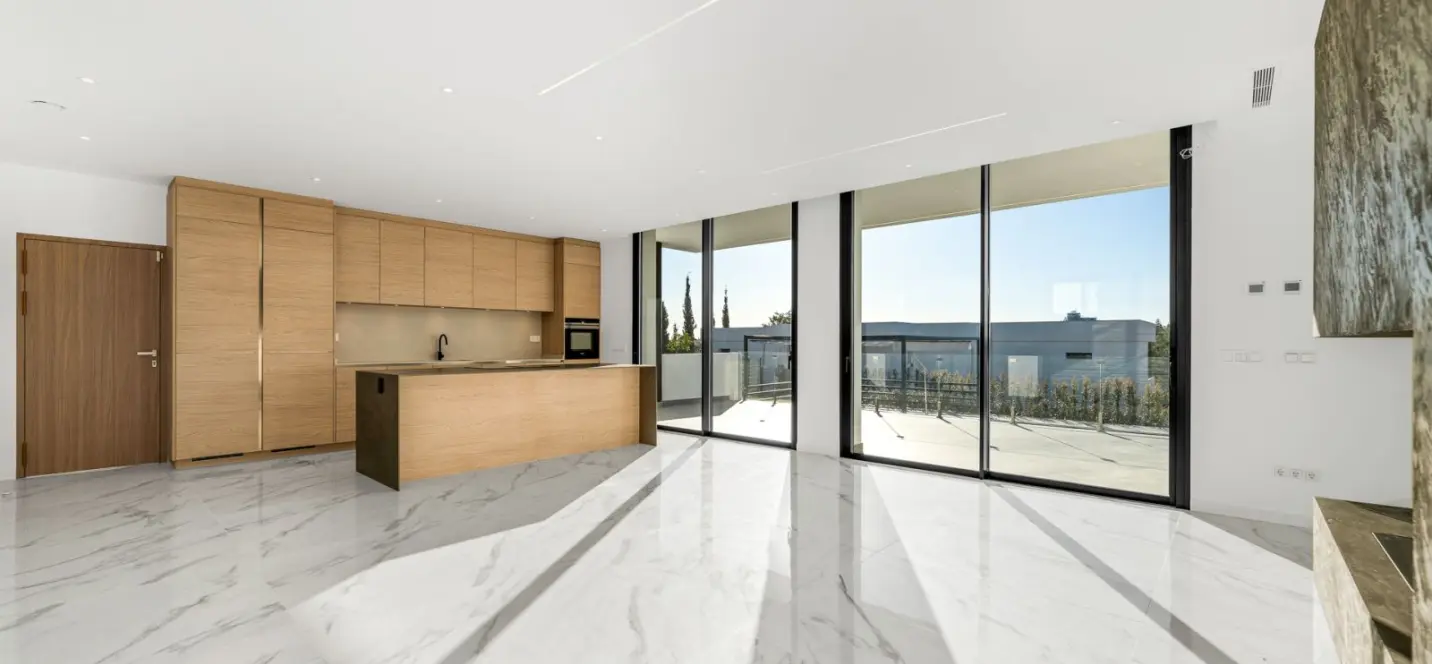 Sale of detached villa in Benahavís 2
