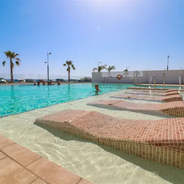 Продажа апартаментов на первом этаже в Torrox Costa